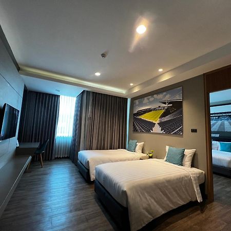The Crystal Hotel Buriram - Formerly X2 Vibe Buri Ram Eksteriør billede