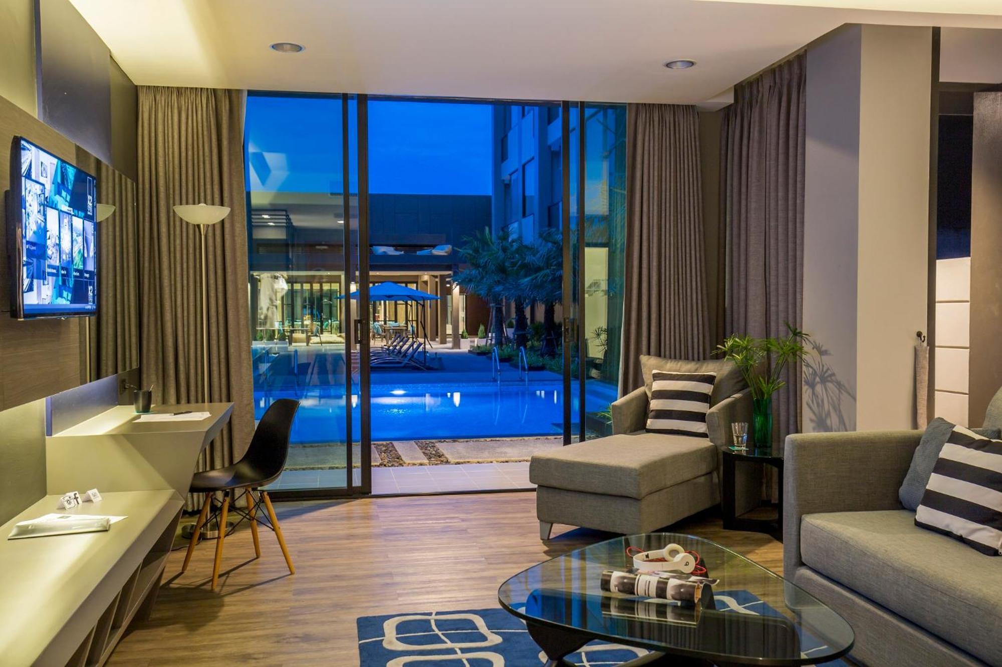 The Crystal Hotel Buriram - Formerly X2 Vibe Buri Ram Eksteriør billede