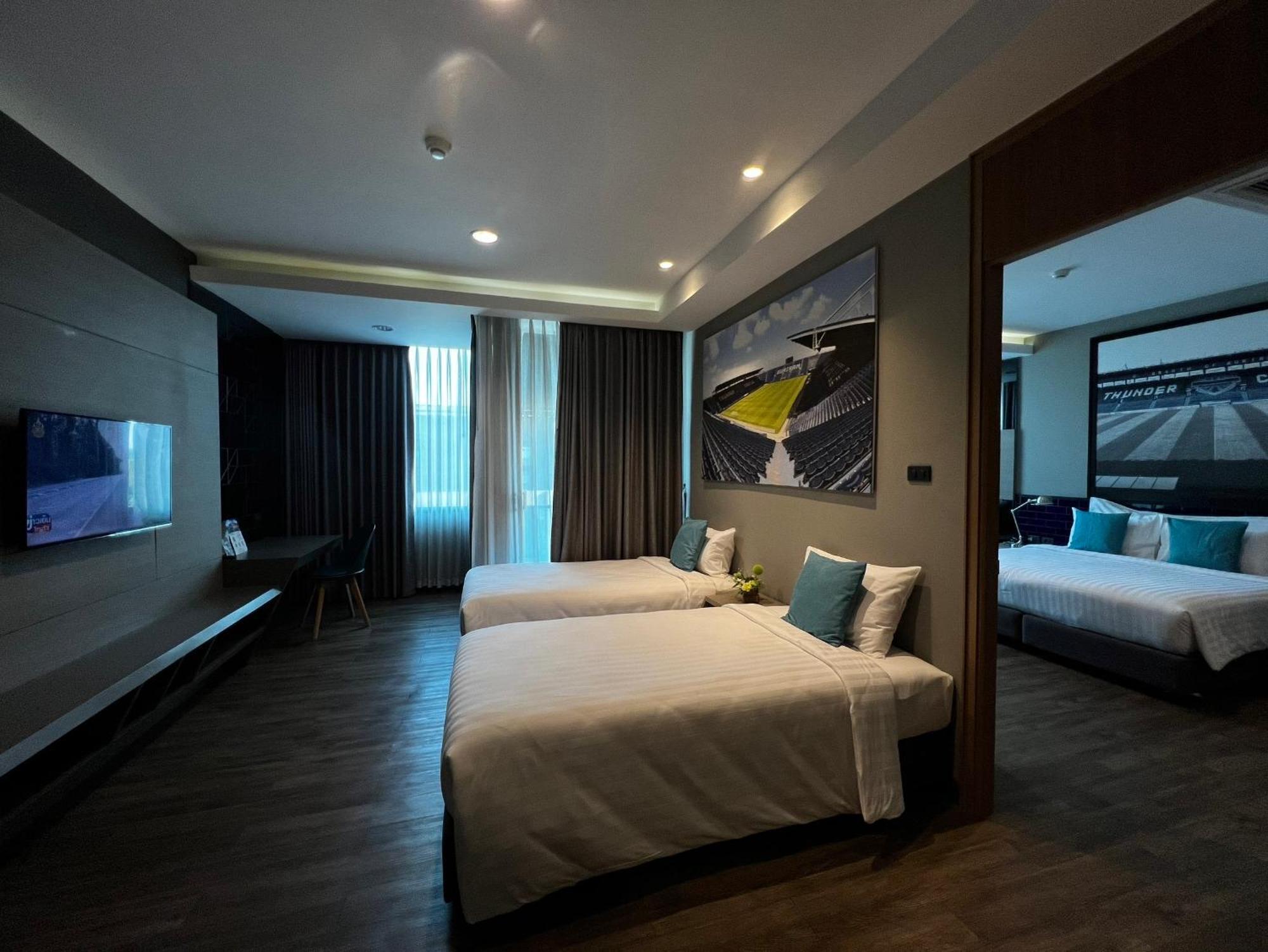 The Crystal Hotel Buriram - Formerly X2 Vibe Buri Ram Eksteriør billede
